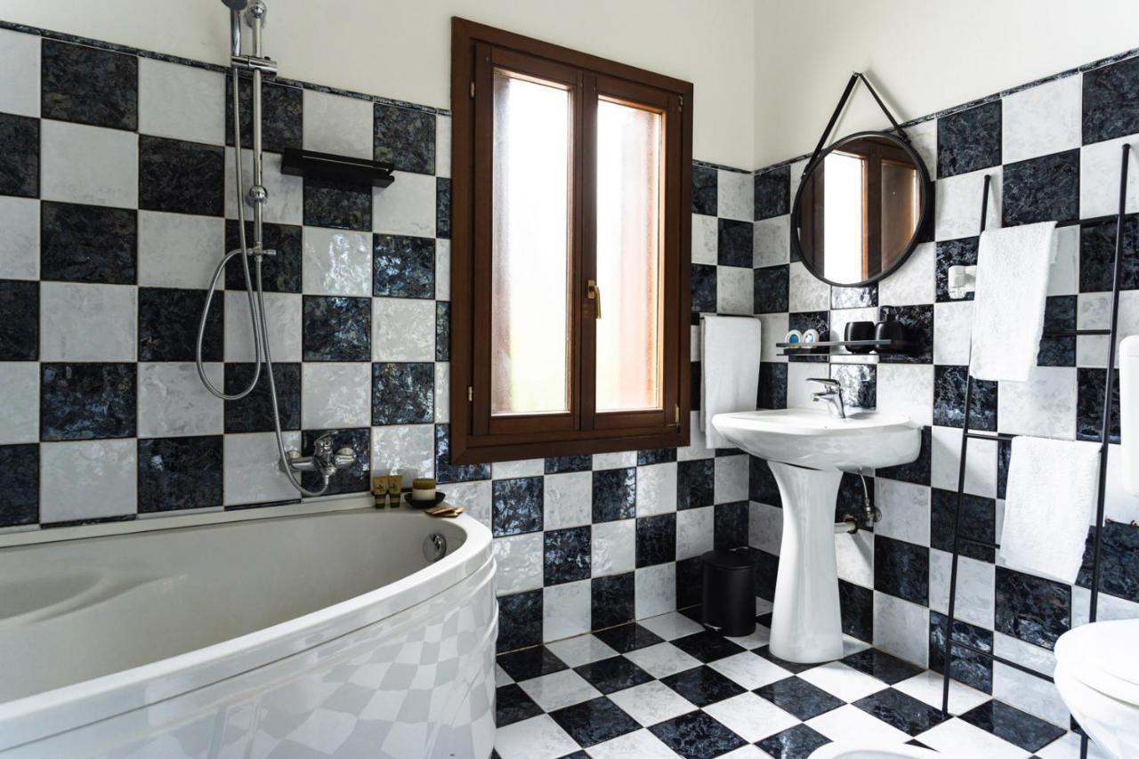 Angolo45vista Inedita Su Udine Apartamento